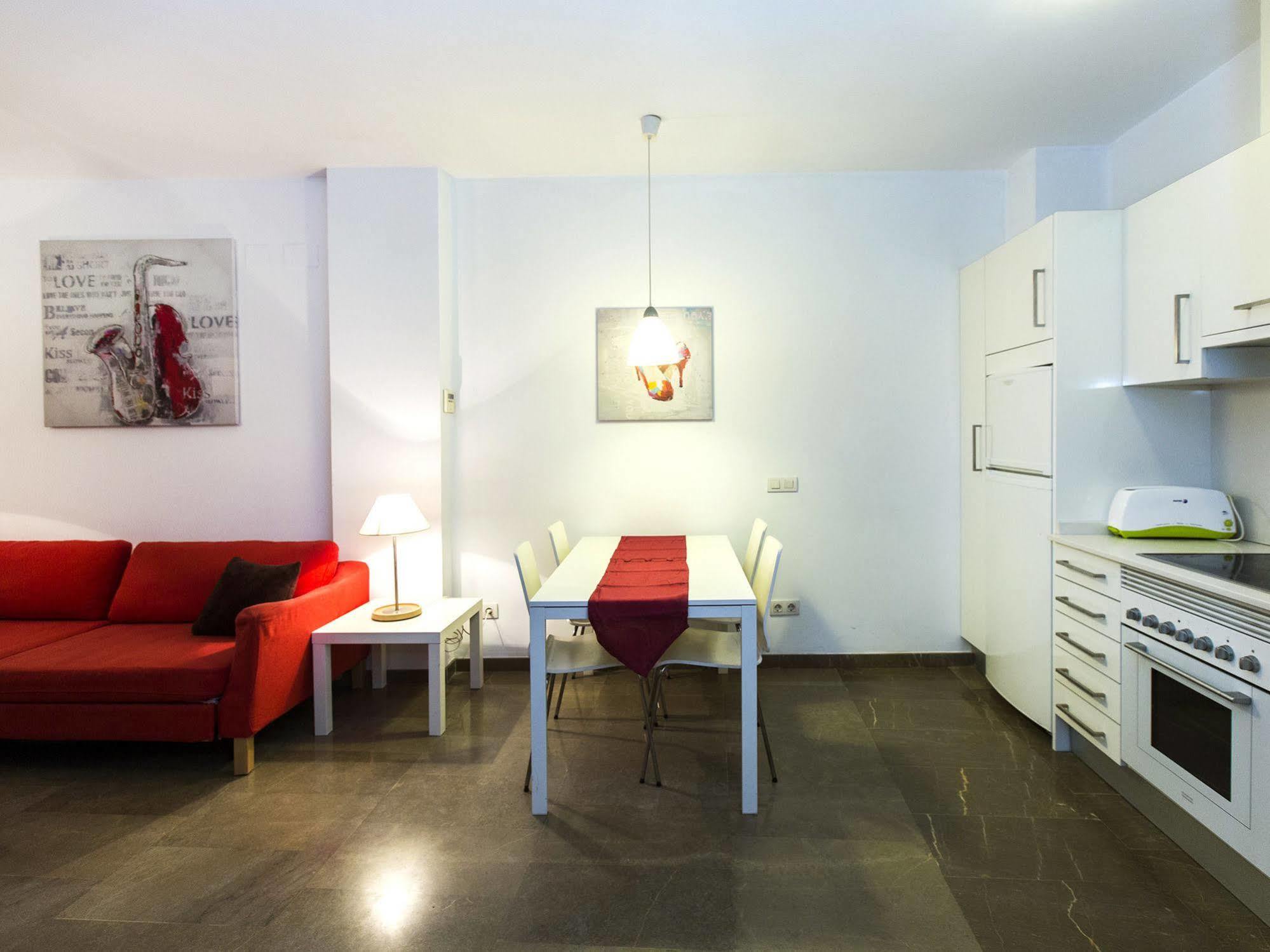 Total Valencia Vitoria Apartment ภายนอก รูปภาพ